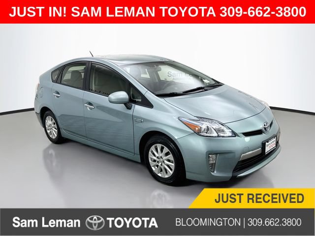 Used 2015 Toyota Prius Prime Plug-In Hybrid FWD image 1