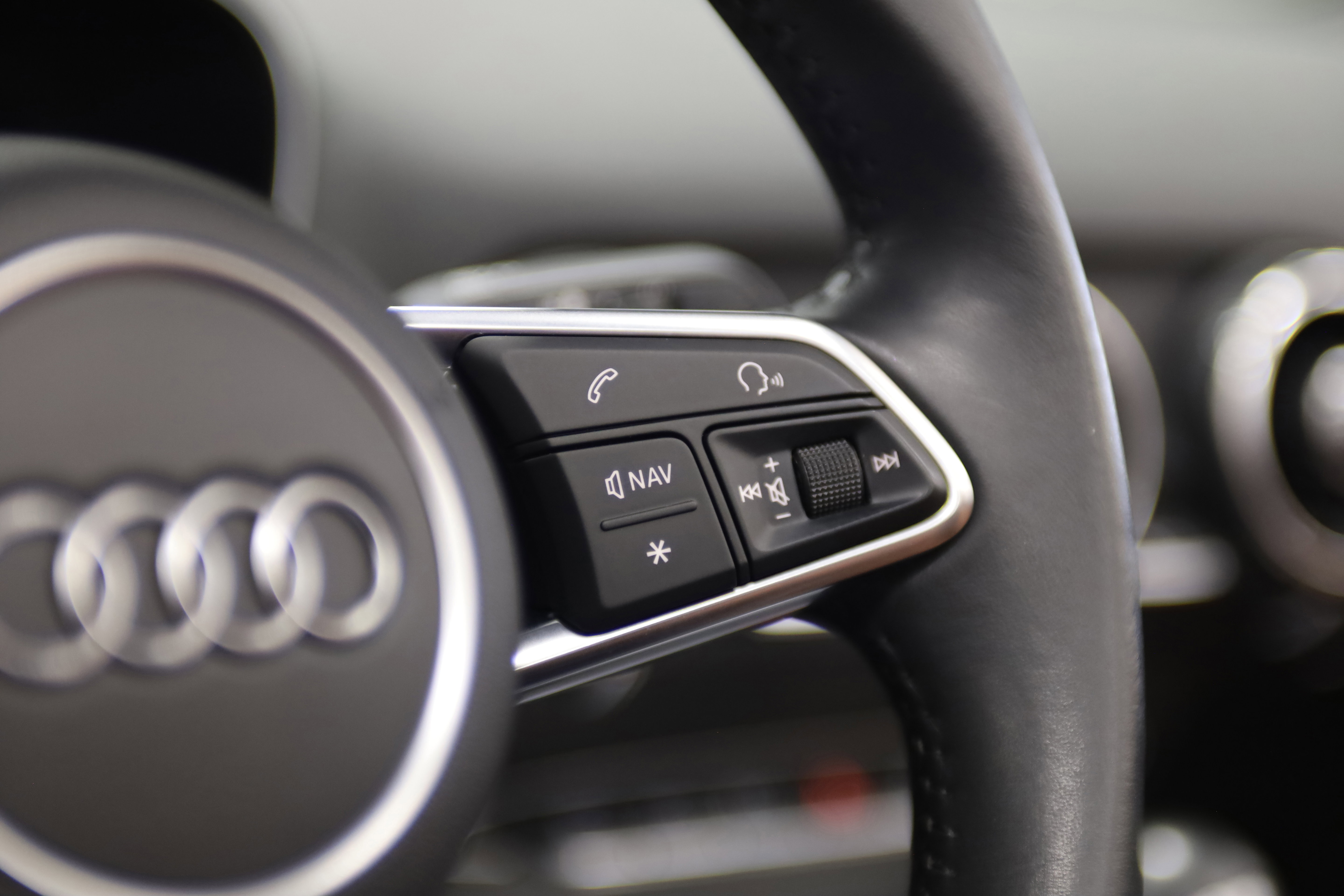 Used 2020 Audi TT 2.0T image 27