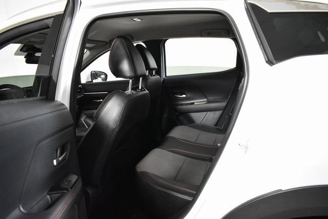 Certified 2025 Nissan Kicks SR image 26
