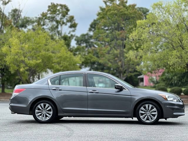 Used 2011 Honda Accord EX-L image 4