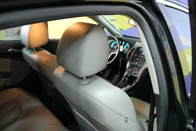 Used 2016 Buick Verano Convenience FWD image 11