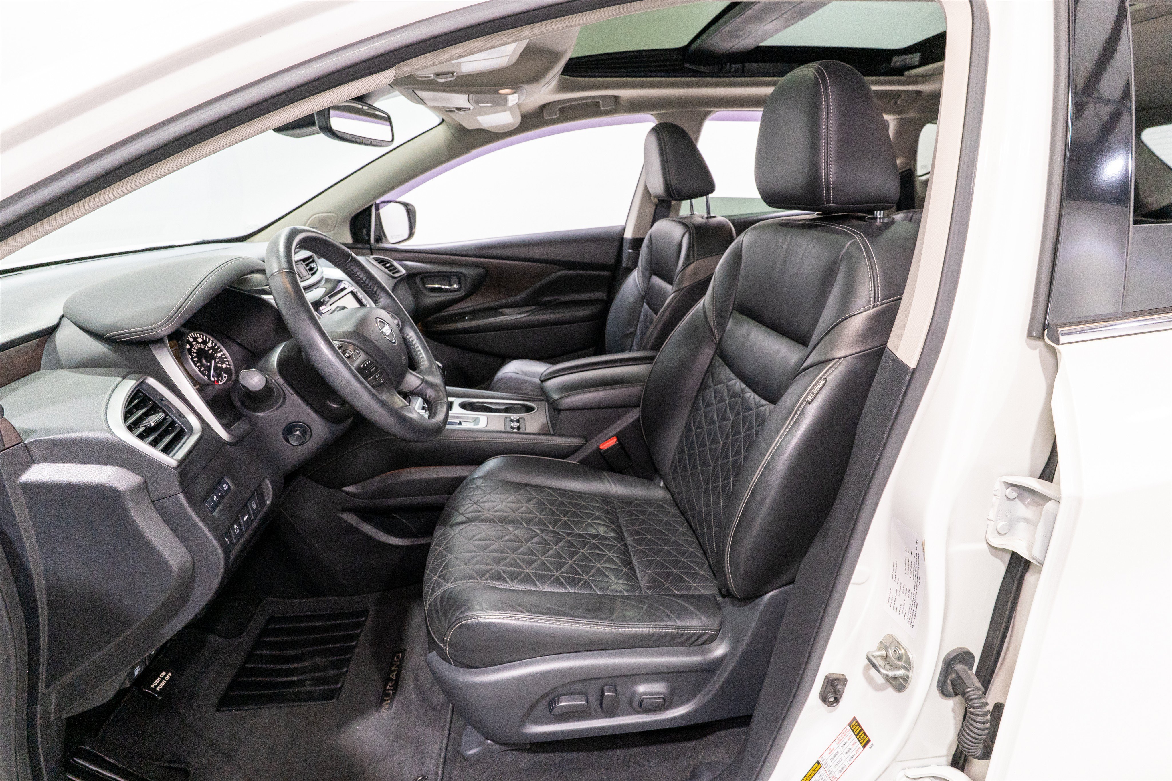 Used 2020 Nissan Murano Platinum AWD/4WD image 16