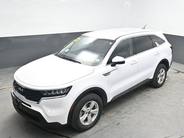 Used 2023 Kia Sorento LX AWD/4WD image 29