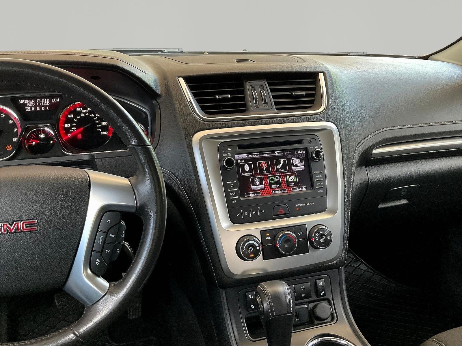 Used 2016 GMC Acadia SLE FWD image 9