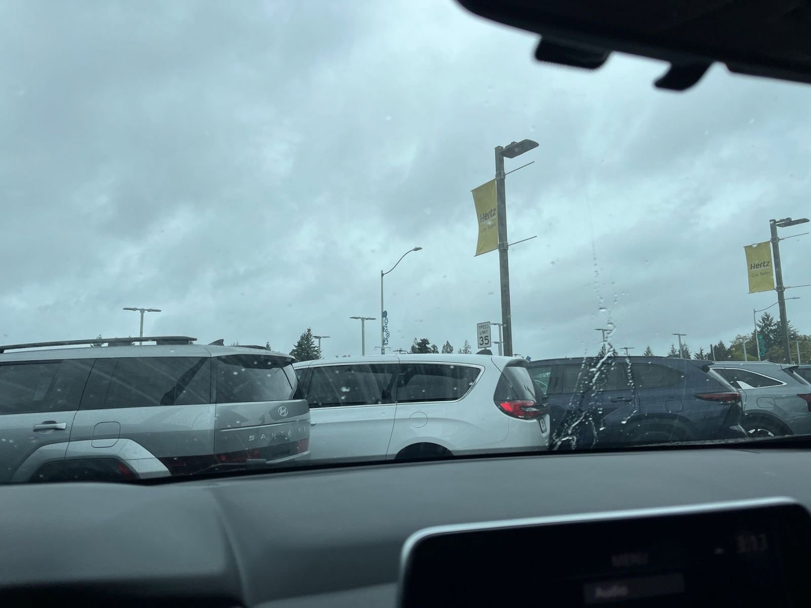 Used 2025 Nissan Rogue SV image 17