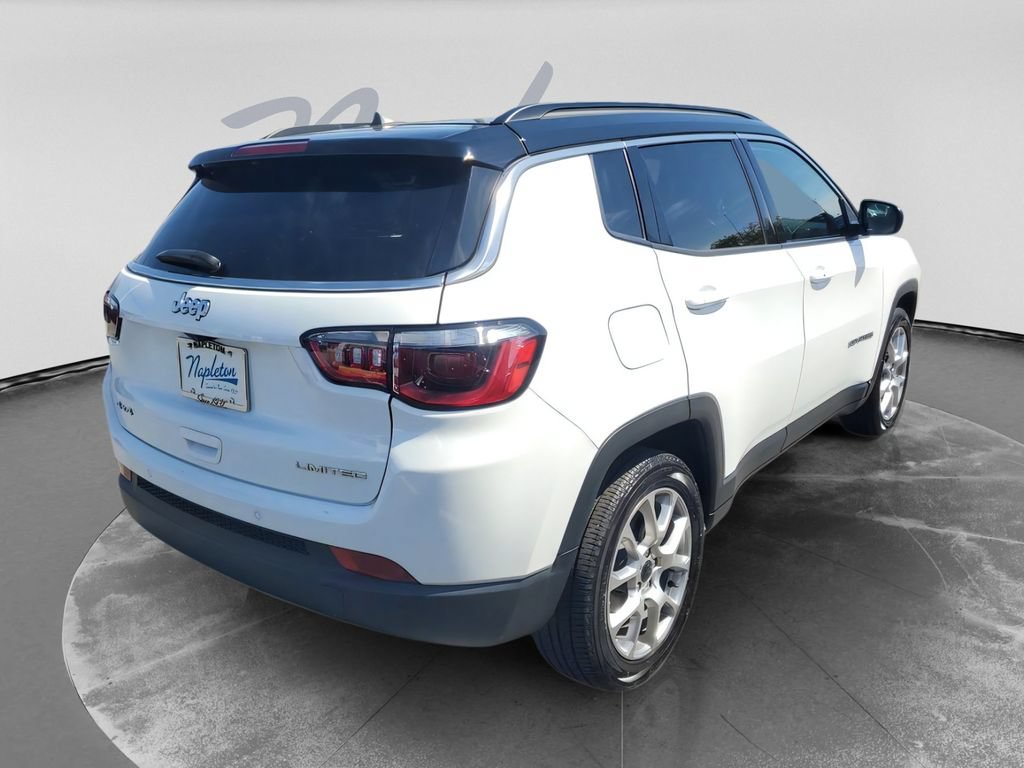 Used 2025 Jeep Compass Limited AWD/4WD image 7