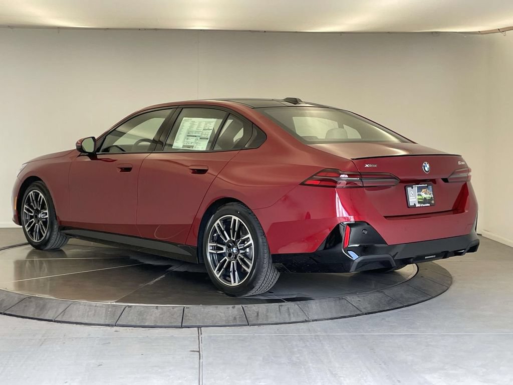New 2026 BMW 530i xDrive w/ M Sport Package AWD/4WD image 3