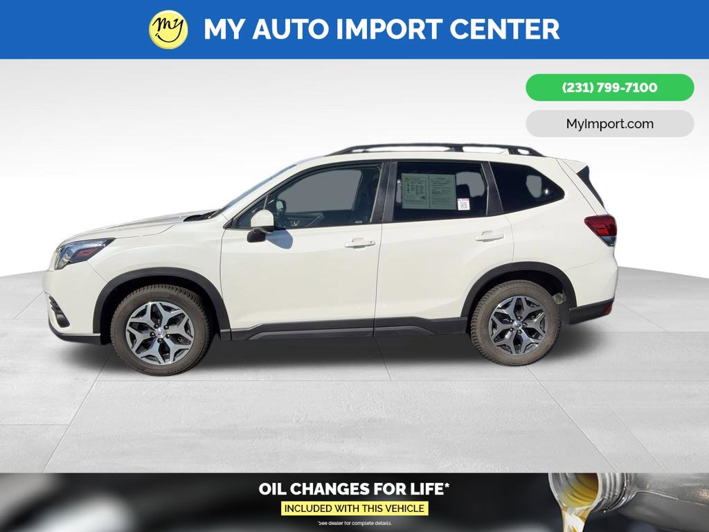 Used 2022 Subaru Forester Premium AWD/4WD image 4