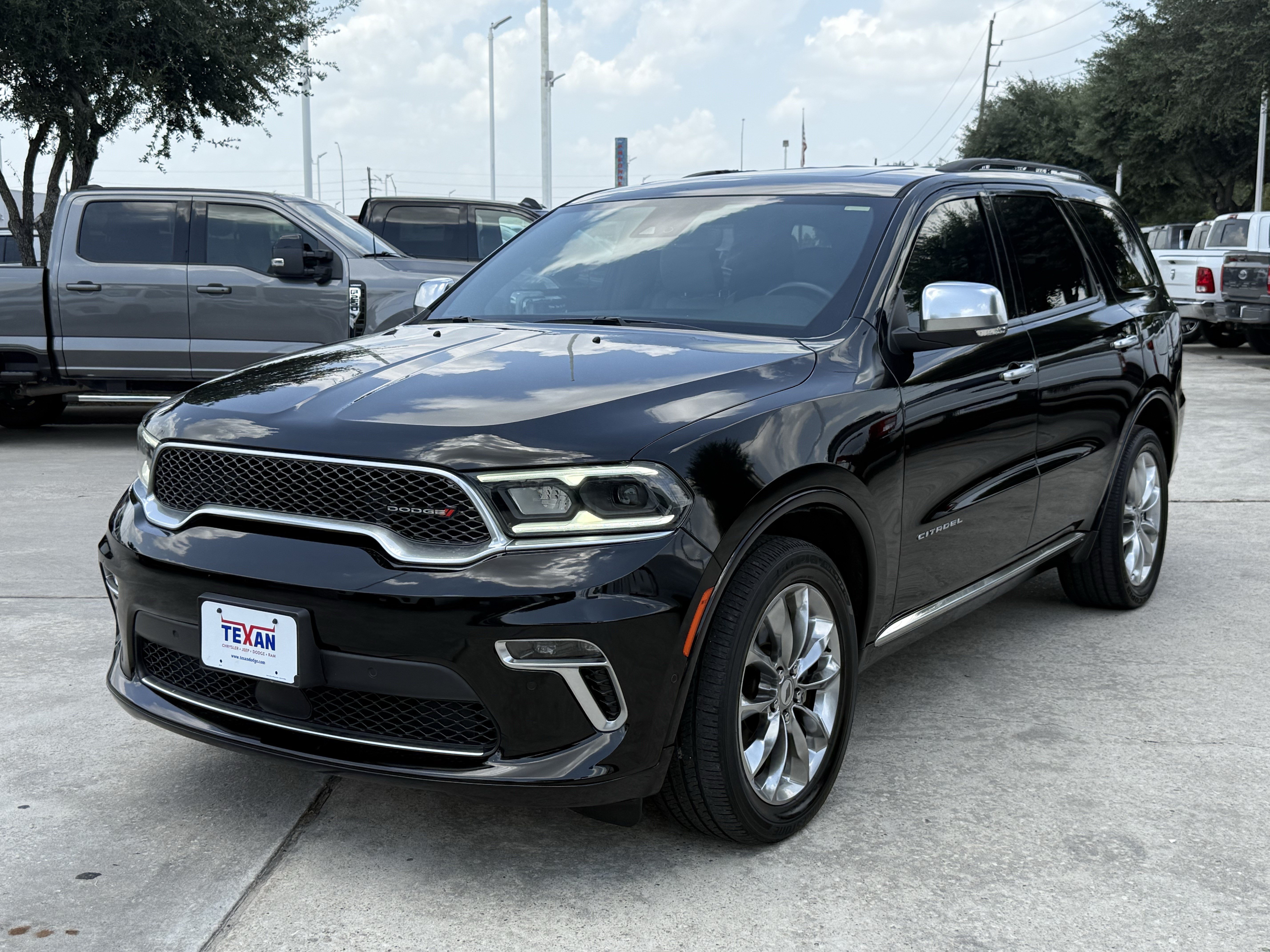 Used 2023 Dodge Durango Citadel AWD/4WD image 12