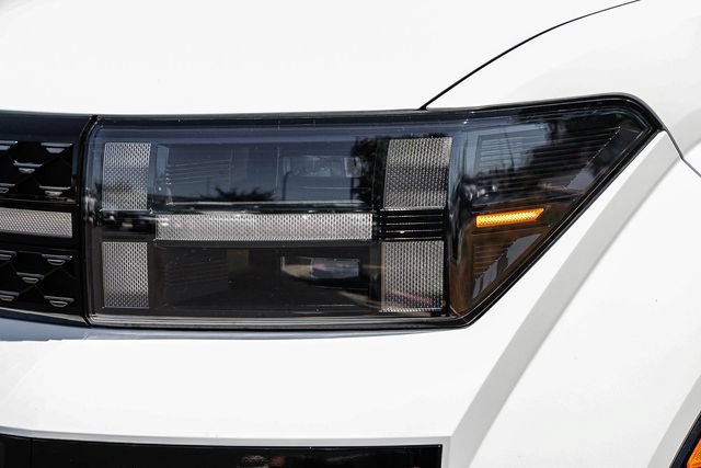 Certified 2025 Hyundai Santa Fe Calligraphy AWD/4WD image 8
