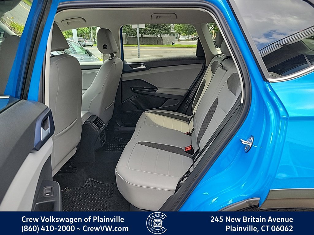 Certified 2024 Volkswagen Taos SE AWD/4WD image 14
