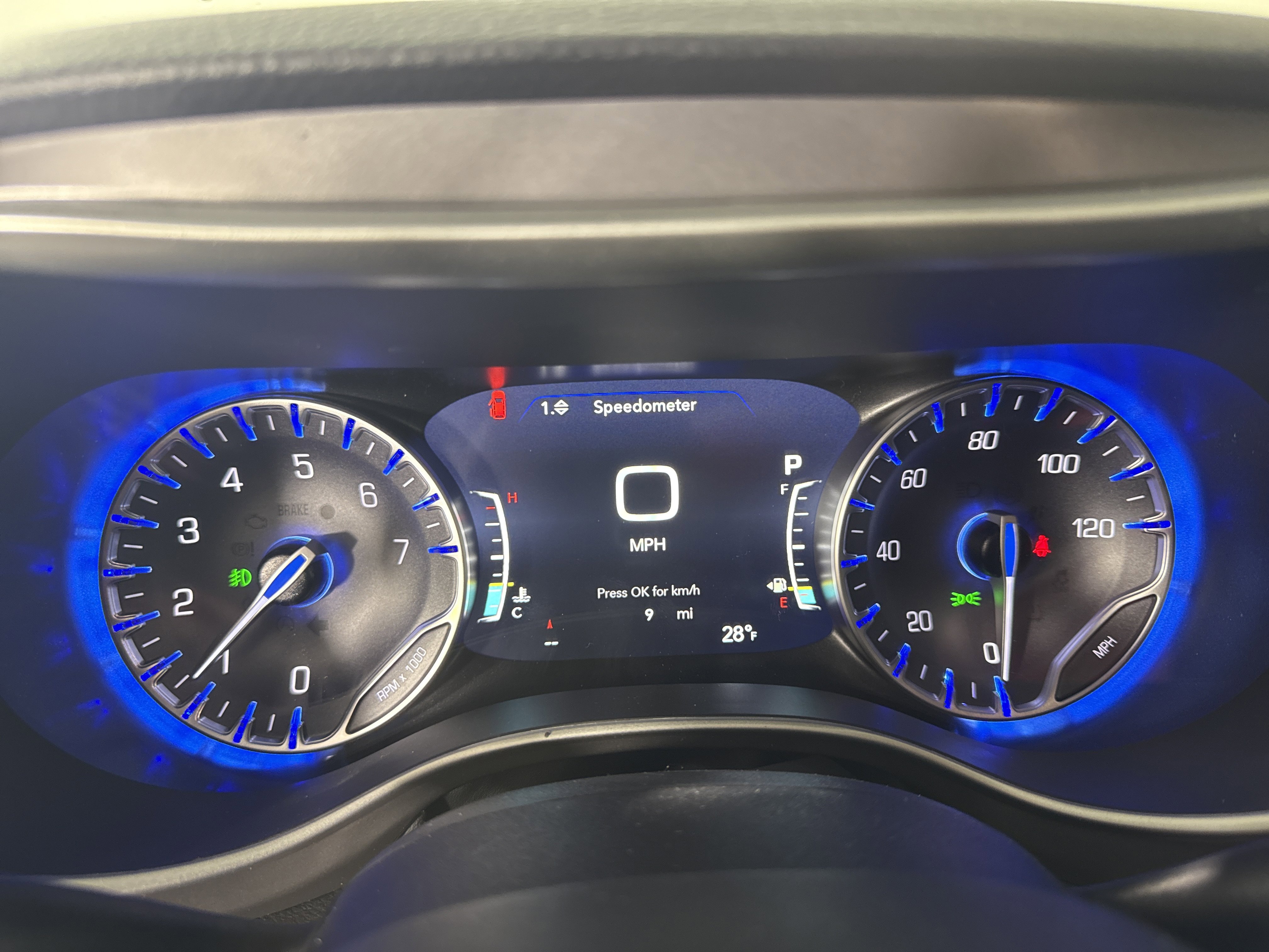 New 2026 Chrysler Pacifica Select w/ S Appearance Package image 16