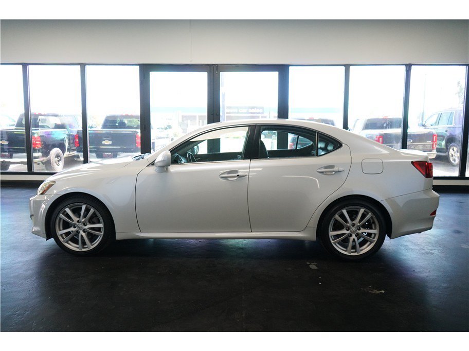 Used 2007 Lexus IS 250 RWD image 4