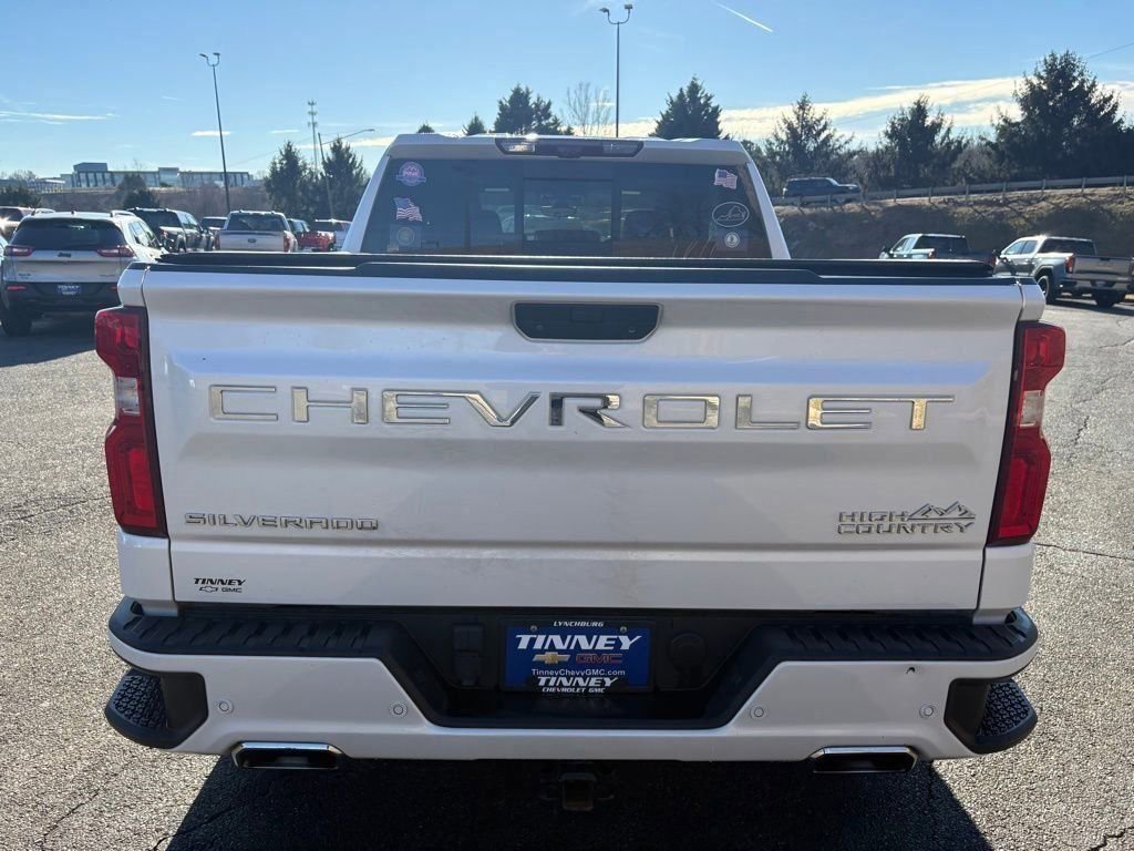 Used 2022 Chevrolet Silverado 1500 High Country w/ Technology Package image 6