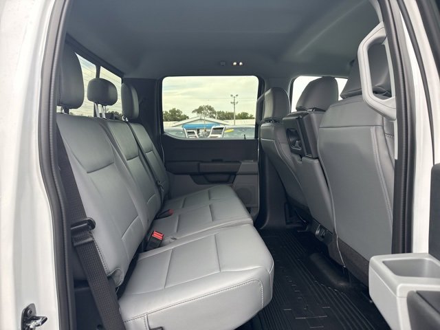 New 2026 Ford F350 XL w/ XL Chrome Package image 32