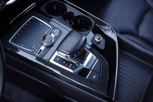 Used 2018 Audi Q7 3.0T Prestige w/ Prestige Package image 26