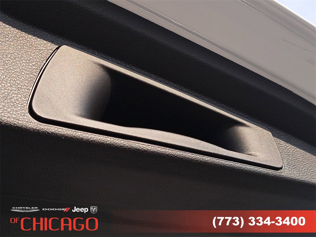 New 2025 Jeep Grand Cherokee Limited image 8