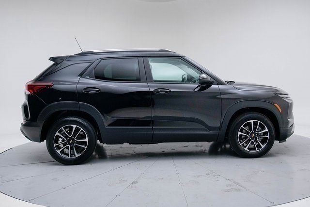 New 2026 Chevrolet TrailBlazer LT w/ Convenience Package image 9