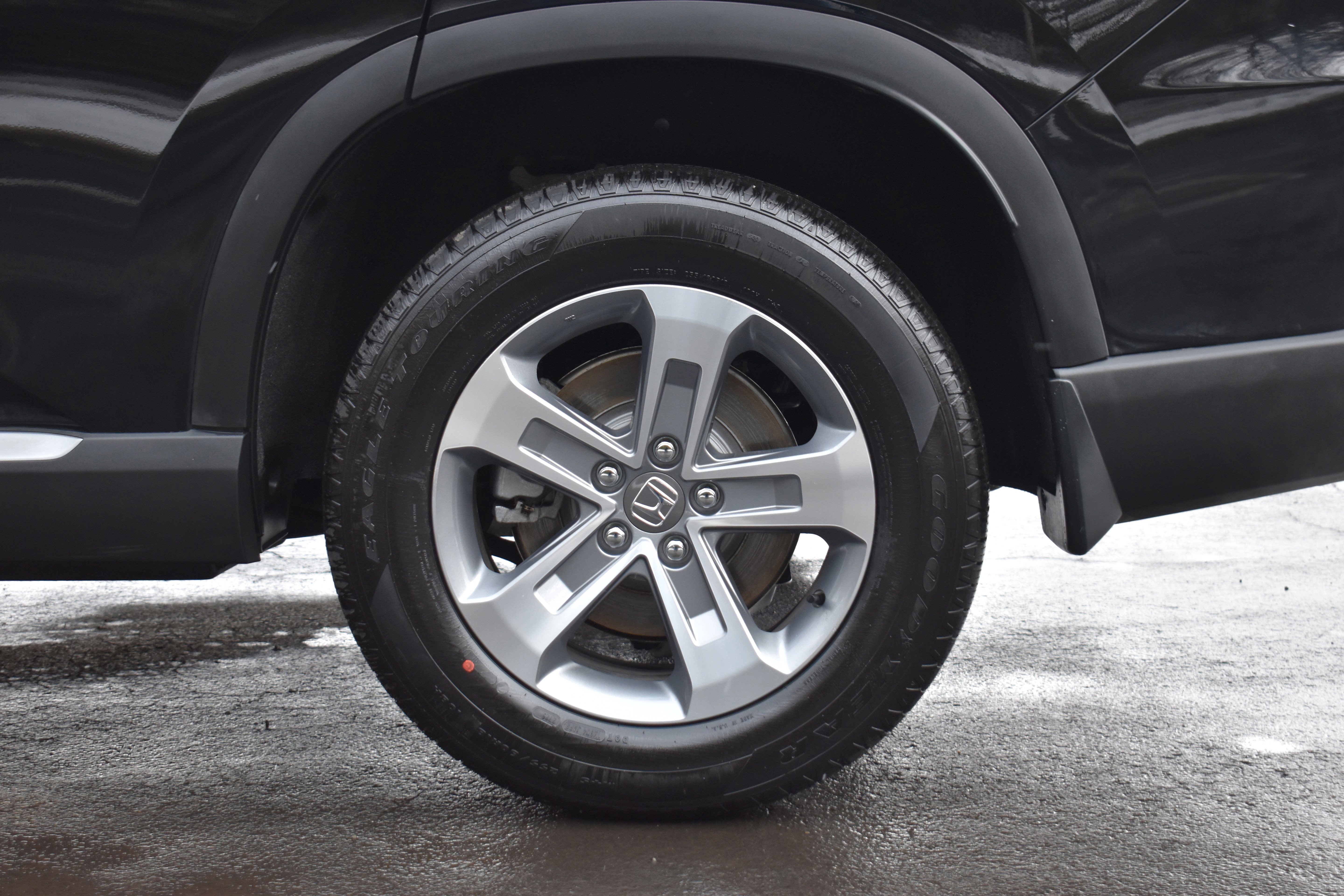 Certified 2025 Honda Pilot EX-L image 38