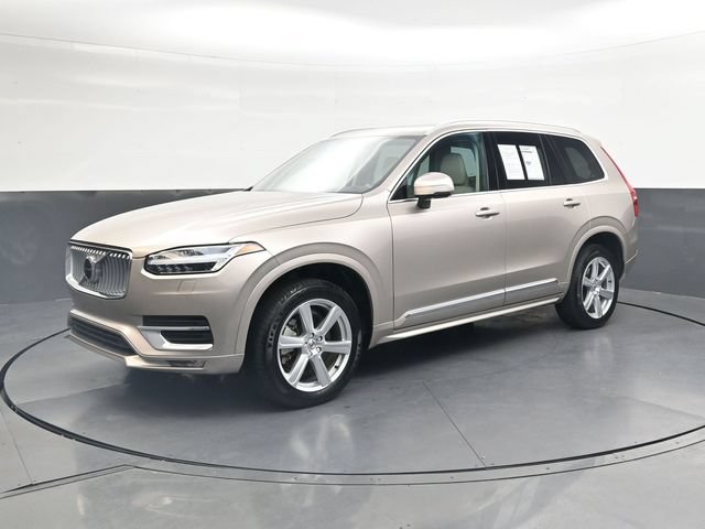 Used 2024 Volvo XC90 B5 Core AWD/4WD image 9