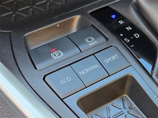 Used 2024 Toyota RAV4 XLE image 32