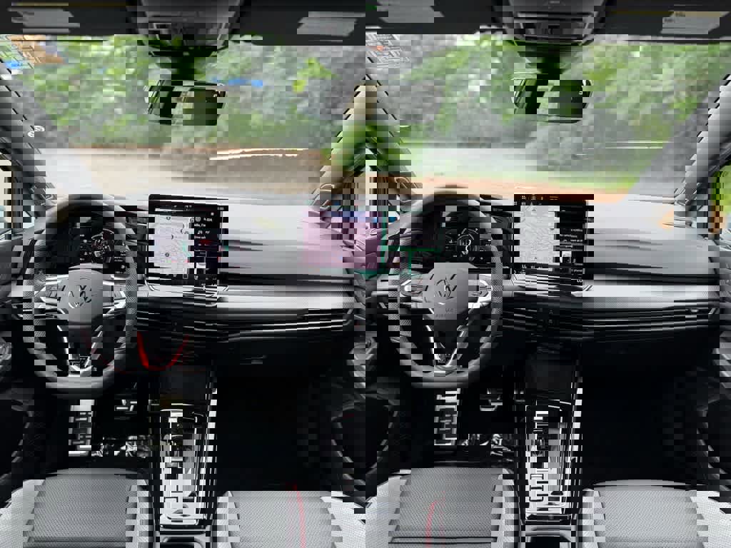 New 2025 Volkswagen GTI Autobahn image 16