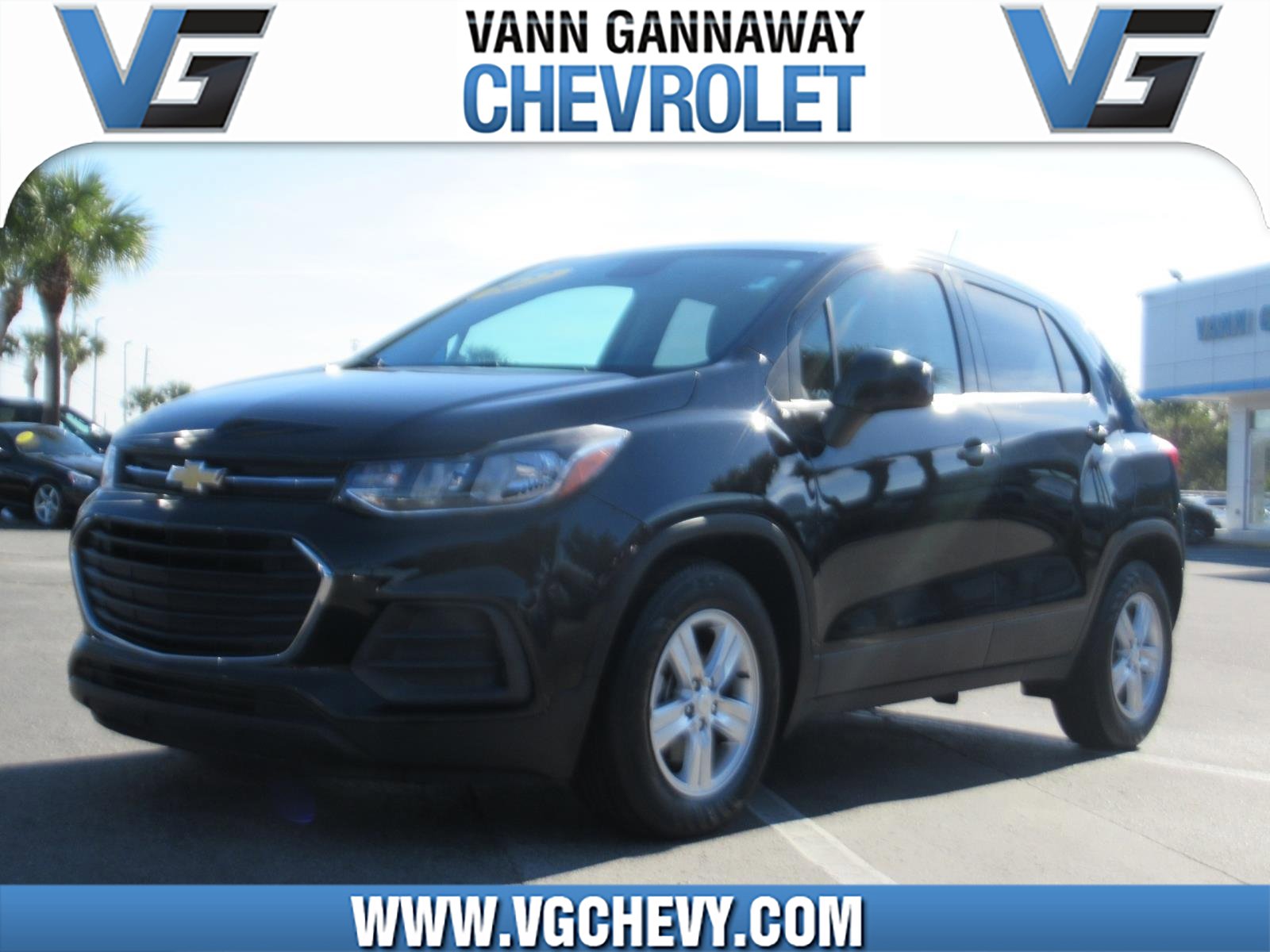 Used 2022 Chevrolet Trax LS w/ Tint and Cruise Package