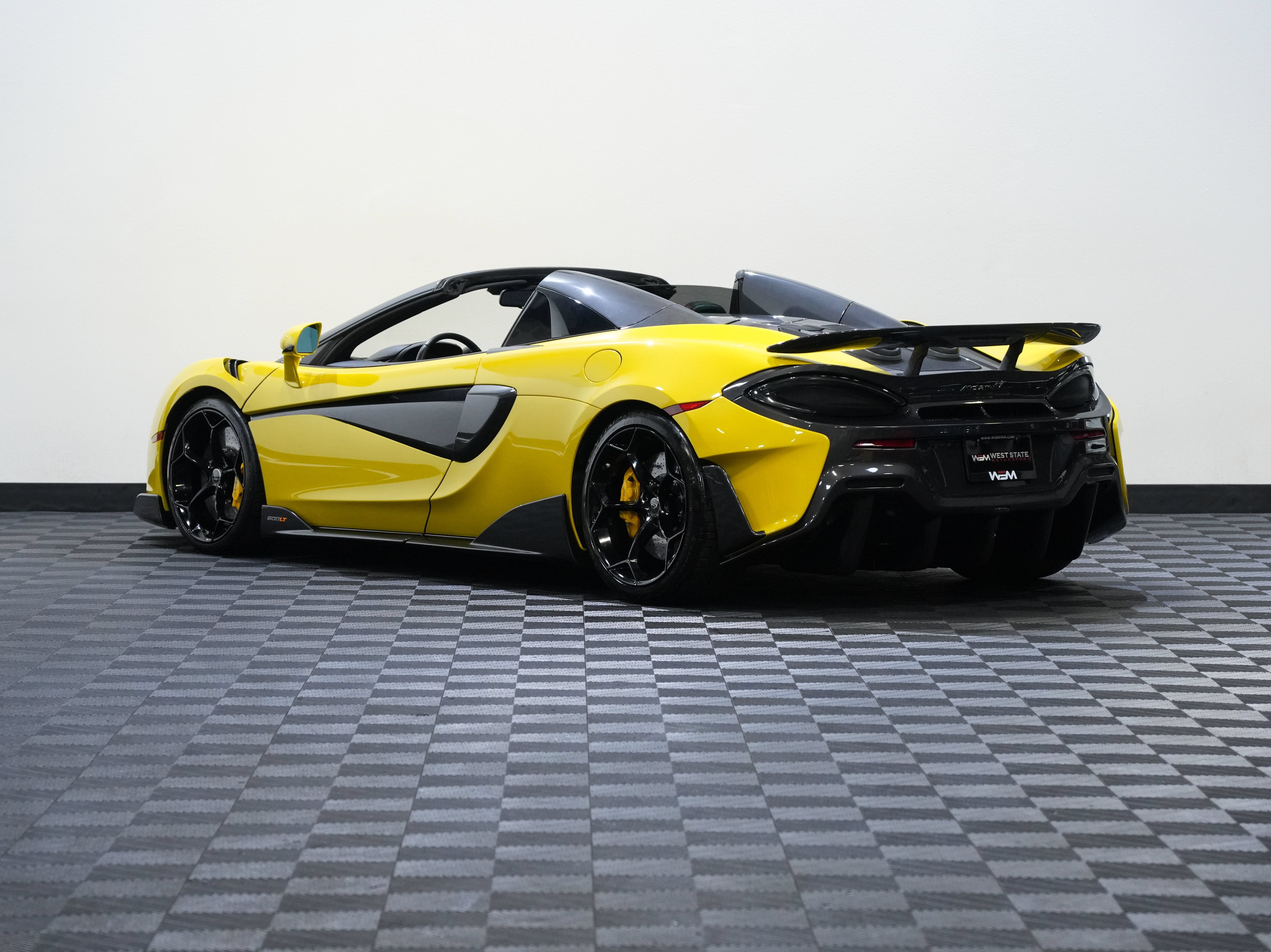 Used 2020 McLaren 600LT Spider RWD image 8