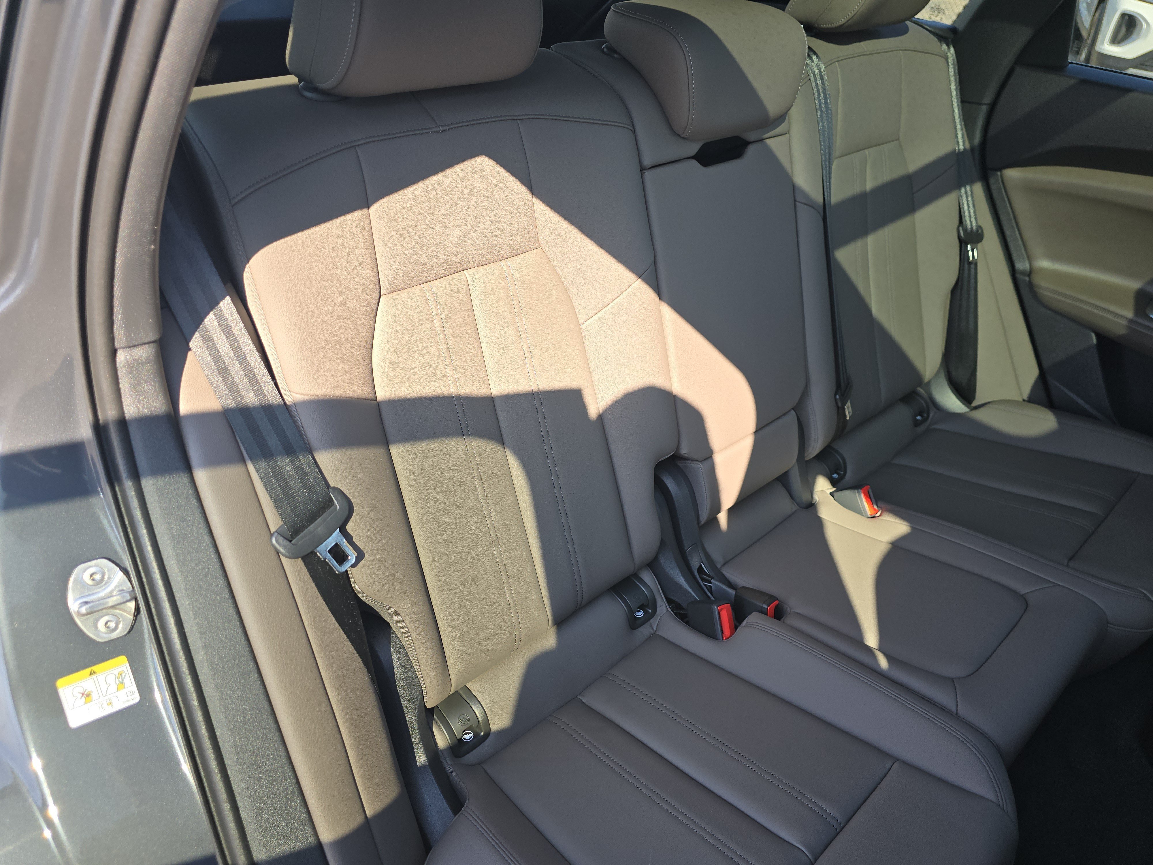 Certified 2025 Audi Q5 Premium w/ Convenience Package AWD/4WD image 20