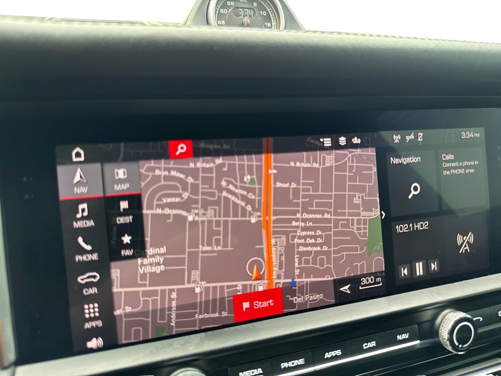 Used 2020 Porsche Macan Turbo AWD/4WD image 61