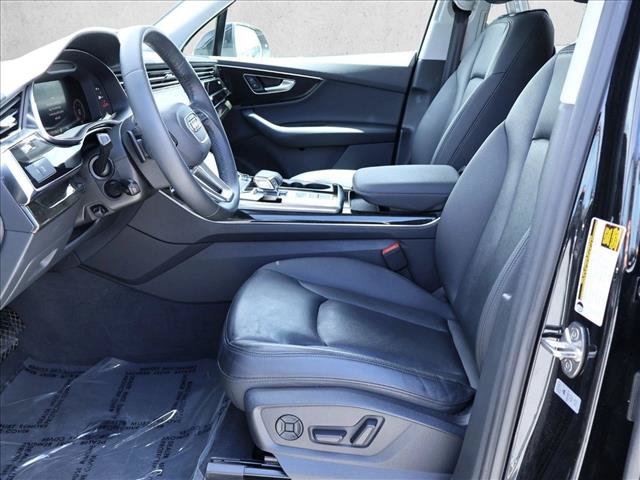 Used 2023 Audi Q7 3.0T Premium w/ Convenience Package AWD/4WD image 20
