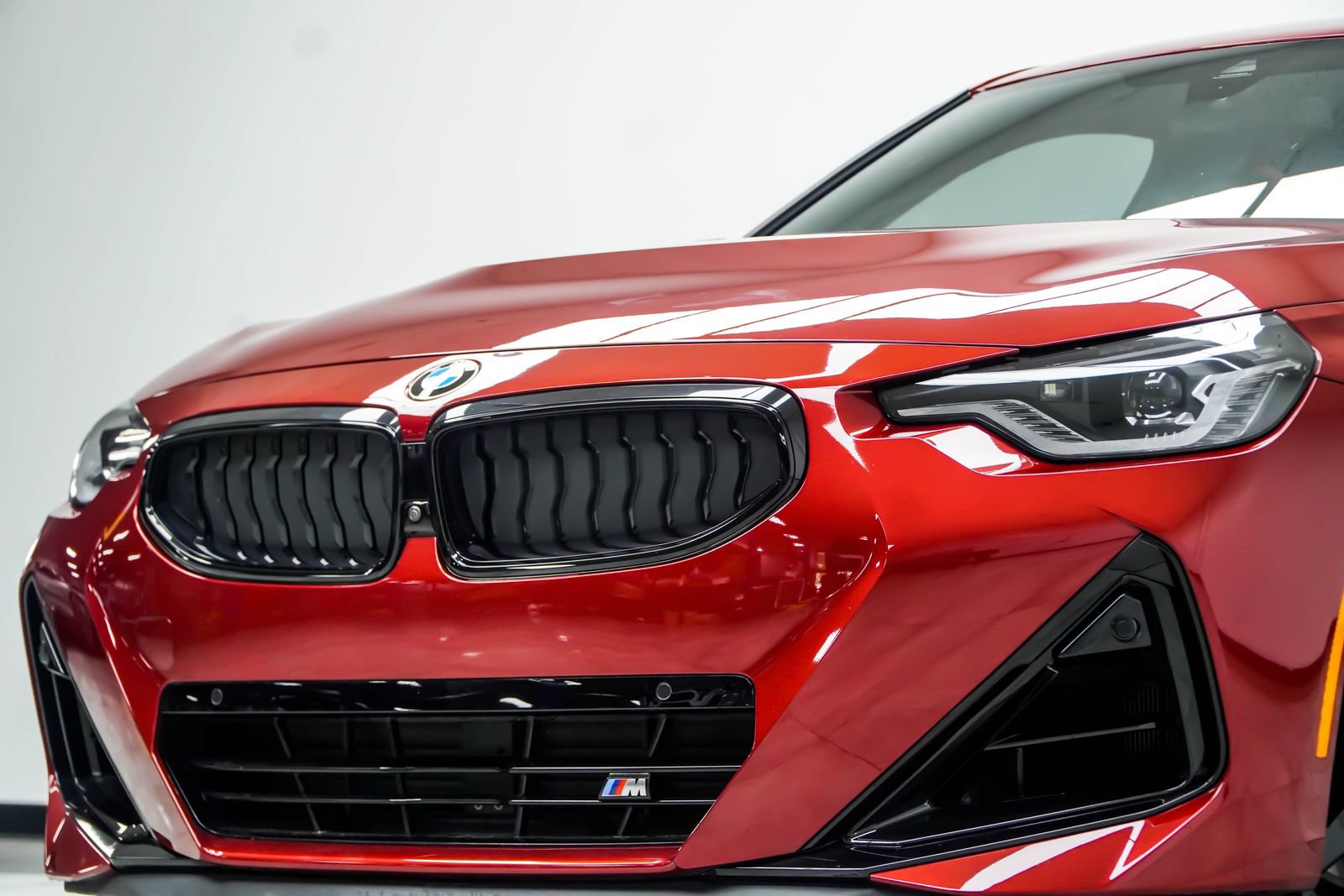 Used 2025 BMW M240i xDrive Coupe w/ Premium Package AWD/4WD image 2