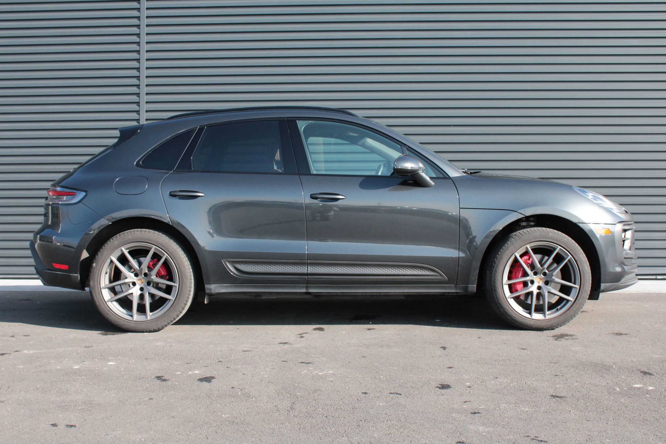 Certified 2022 Porsche Macan S image 9