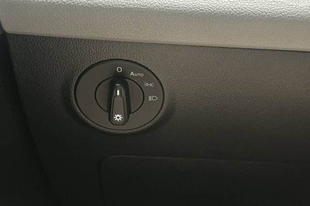 Certified 2022 Volkswagen Taos S w/ IQ Drive S Package image 33