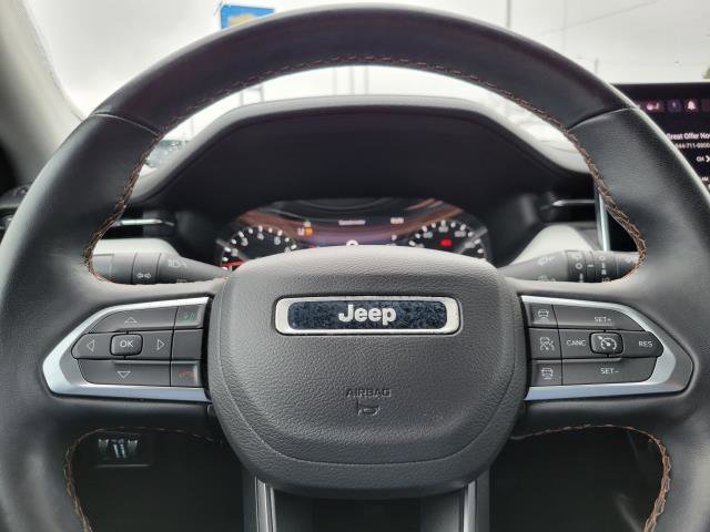 Used 2022 Jeep Compass Limited image 10