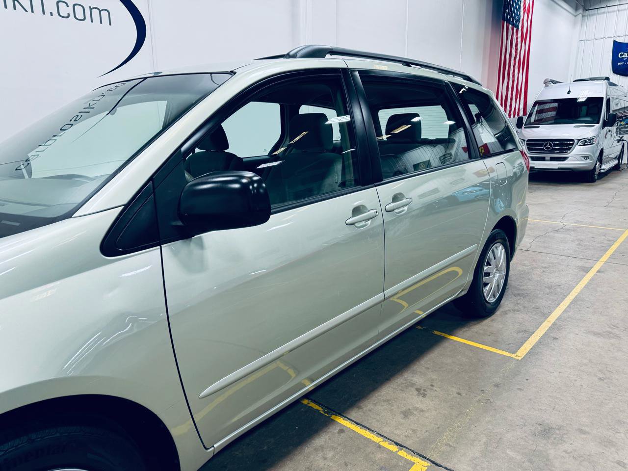 Used 2006 Toyota Sienna CE FWD image 19