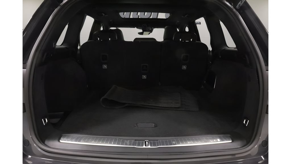 Certified 2023 Jeep Grand Cherokee Overland AWD/4WD image 22