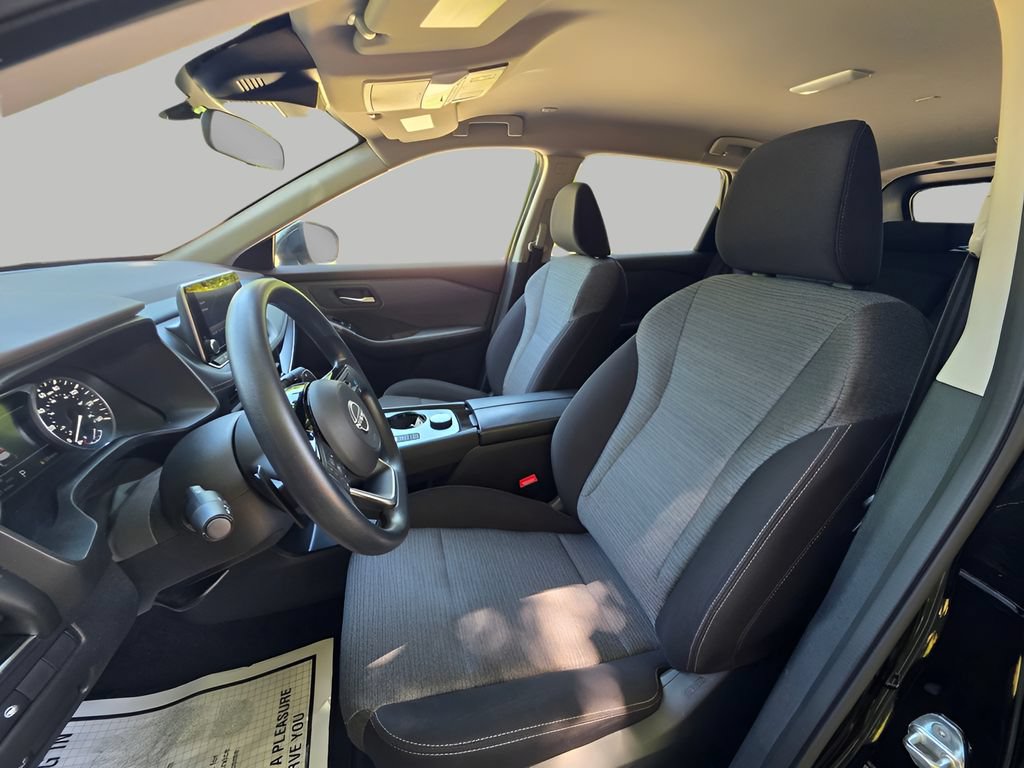 Used 2023 Nissan Rogue SV AWD/4WD image 16