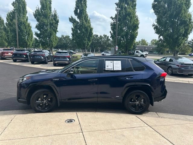 Used 2019 Toyota RAV4 XSE w/ XSE Weather Package AWD/4WD image 4