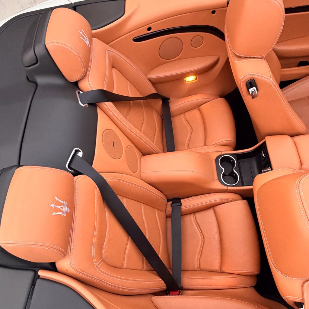Used 2014 Maserati GranTurismo Convertible RWD image 68