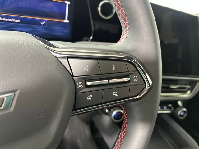 Used 2025 Chevrolet Equinox EV RS image 16