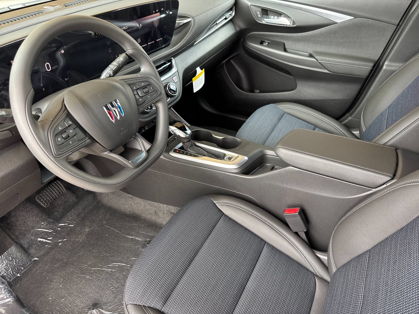 New 2026 Buick Envista Sport Touring FWD image 10