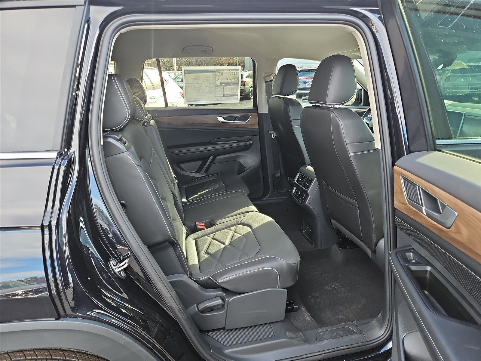 New 2026 Volkswagen Atlas SE image 31