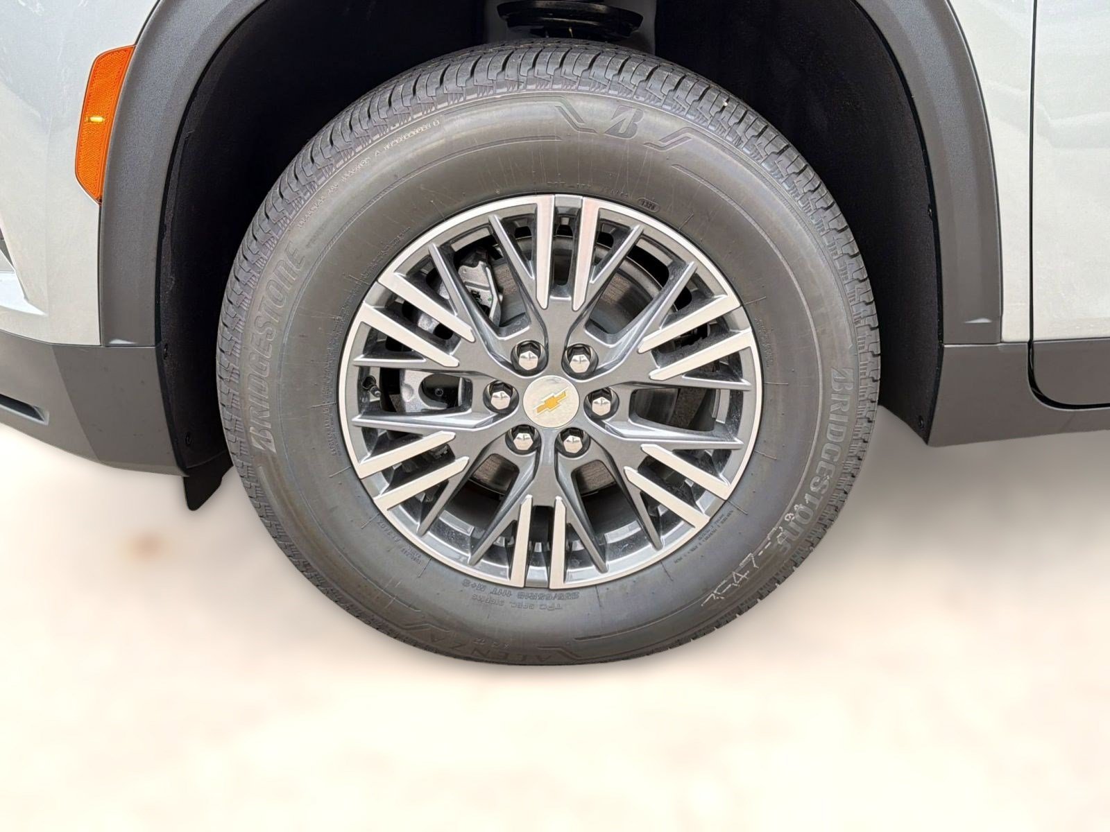 New 2026 Chevrolet Traverse LT FWD image 12