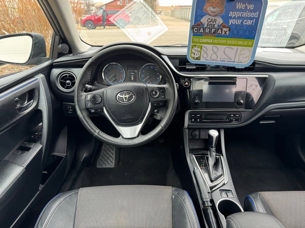 Used 2017 Toyota Corolla SE w/ Carpet Mat Package (TMS) FWD image 10