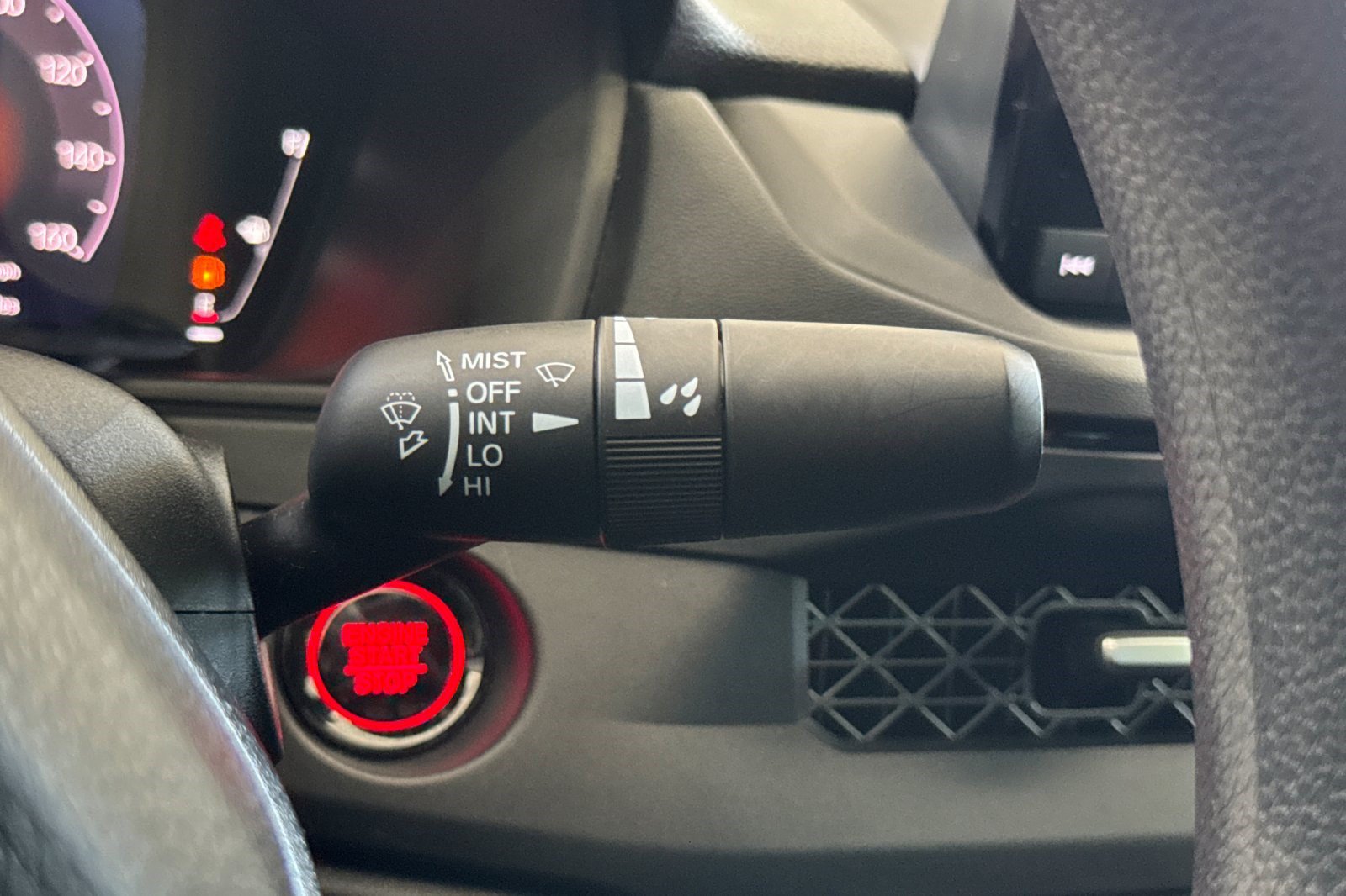 Used 2025 Honda Accord SE image 32
