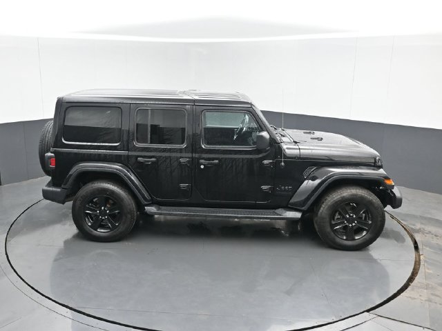 Used 2020 Jeep Wrangler Unlimited Sahara AWD/4WD image 27