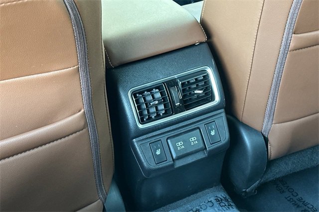 Used 2019 Subaru Outback 3.6R Touring image 14