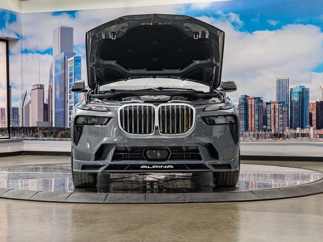 New 2026 BMW ALPINA XB7 AWD/4WD image 4