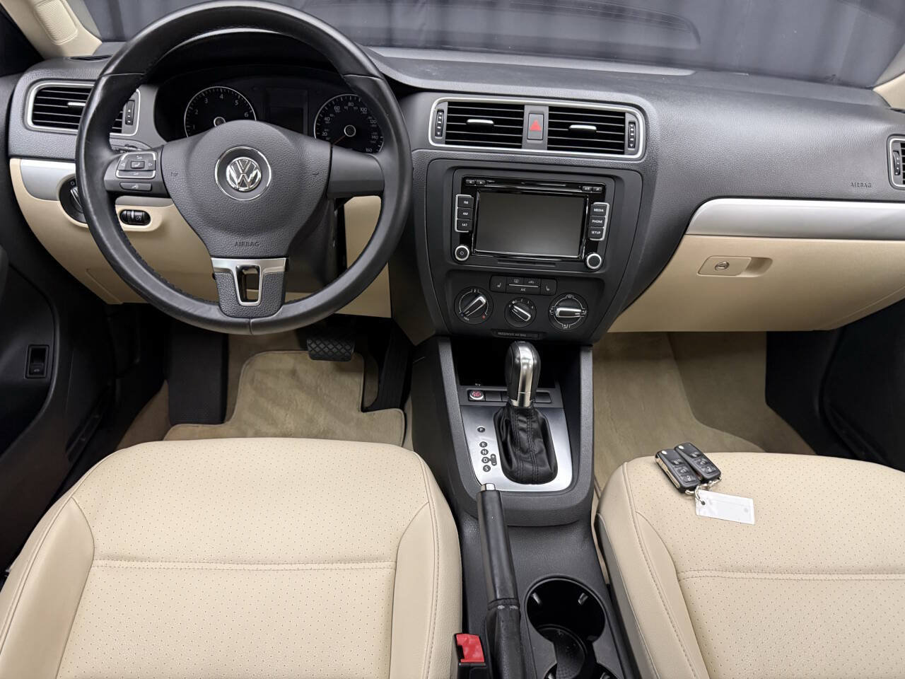 Used 2014 Volkswagen Jetta SE FWD image 15